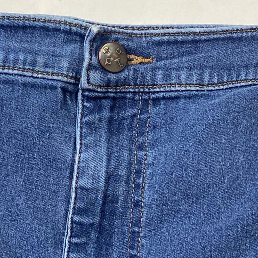 10/$50 SO BLUE SIGRID OLDEN WOMAN JEANS SHORTS SIZE 20W - Picture 3 of 14